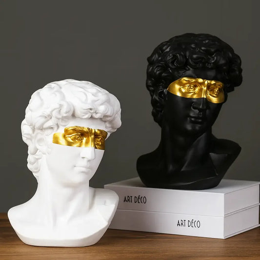 Apolo Dourado – Arte Clássica com Toque Moderno